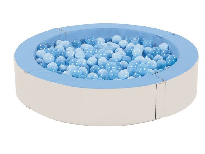 The Jacuzzi Ball Pool - Image 3