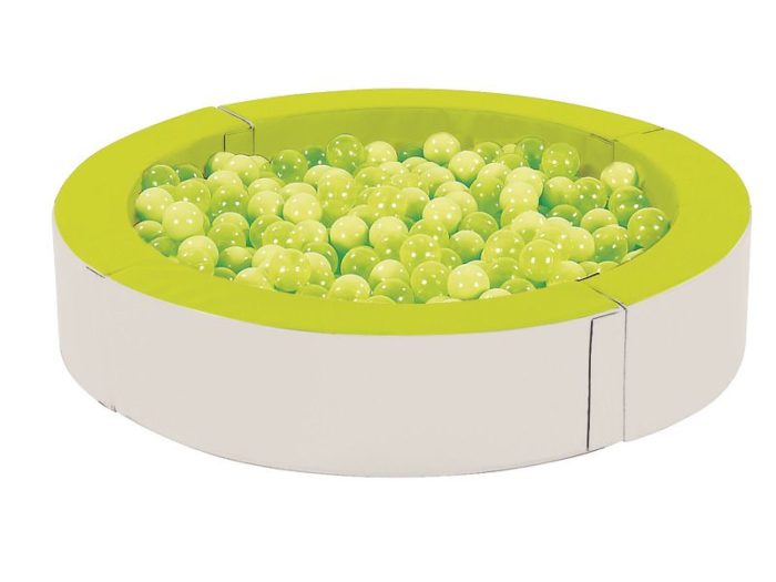 The Jacuzzi Ball Pool - Image 5