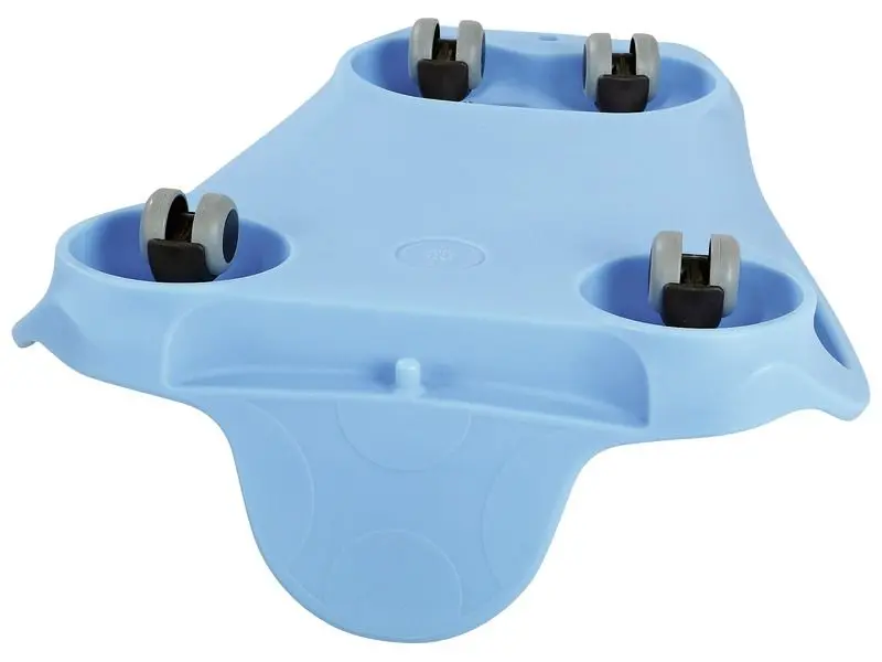 Ovi’Slide Complete Kit skill board with paddle accessory for pushing and steering exercises in early-learning spaces.