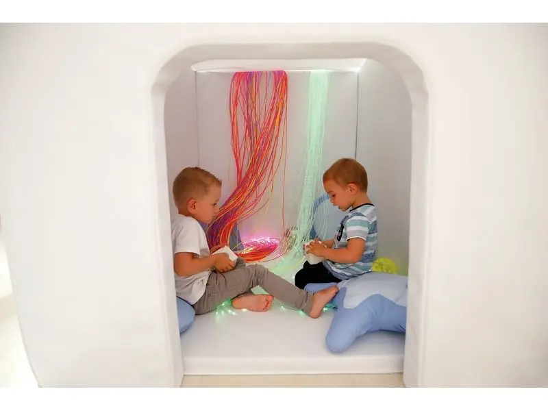 play cabin designed to reduce overstimulation while promoting relaxation and quiet engagement